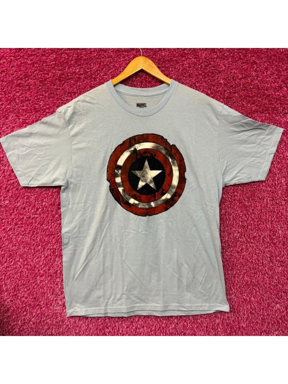 Marvel Captain America Shield Comic Book Tshirt size XL